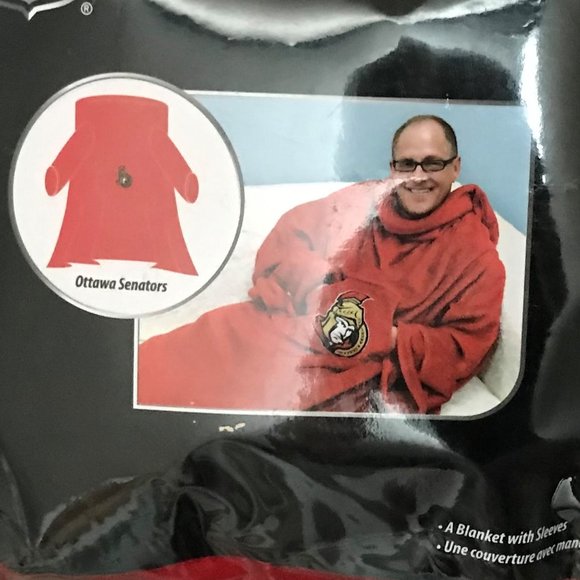 NHL Blanket Wrap With Sleeves Ottawa Senators - Picture 4 of 4